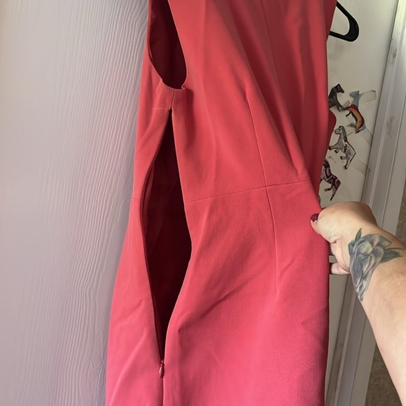 The Limited Red Sheath Midi Dress (Size 6) - Picture 6 of 6